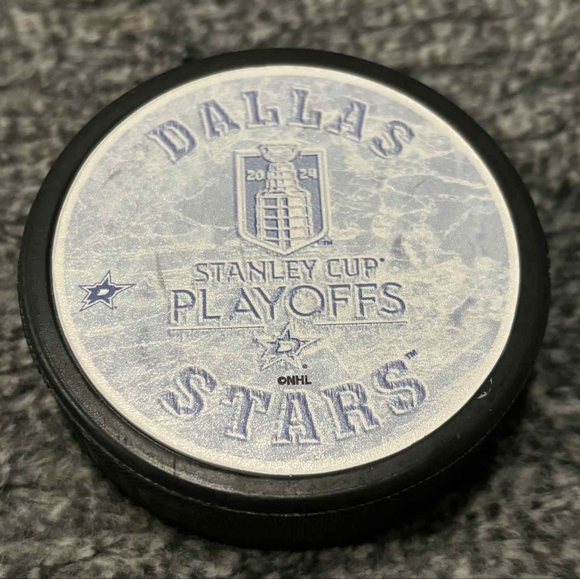 Dallas Stars NHL 2024 Playoff Hockey Puck - Picture 1 of 3